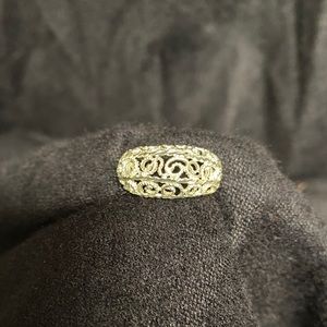 Vintage sterling silver filigree ring